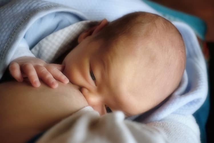 Prečo je dojčenie dôležité?
