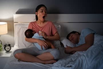 Ako odstaviť dieťa od nočného kojenia?