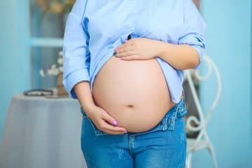 38. týždeň tehotenstva – váha dieťaťa, výtok, bolesť v podbrušku, pocity a pohyby