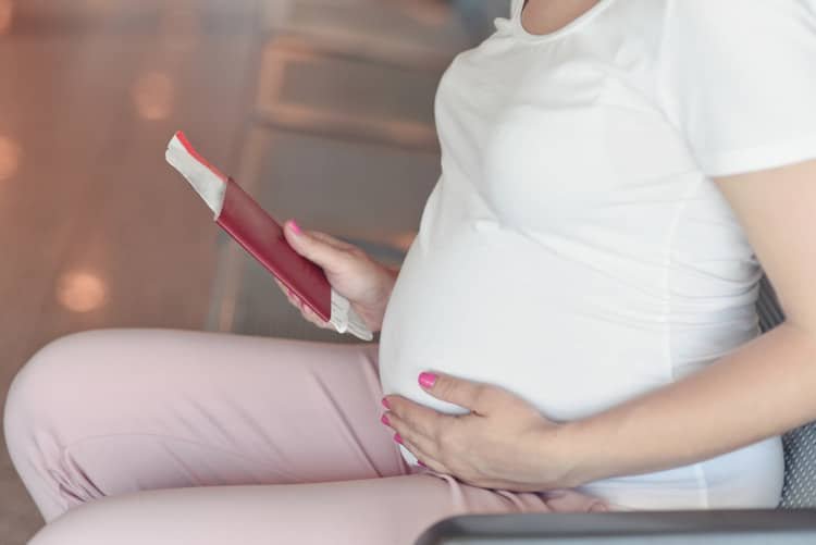 Dokedy je umožnené lietanie v tehotenstve?