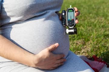 Tehotenská cukrovka a vplyv na dieťa. Príznaky zmierni správny jedálniček
